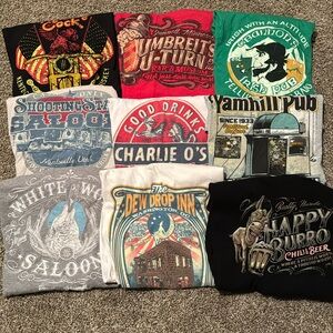 9 dive bar shirts size medium